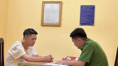 Nhận hối lộ, Chủ tịch và Phó Chủ tịch xã bị khởi tố