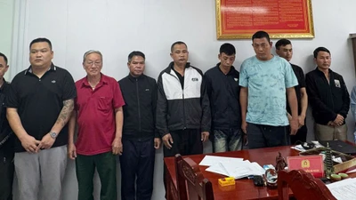 Thanh Hóa phá đường dây “cát tặc” lớn, bắt tạm giam 9 người 