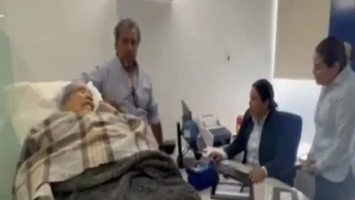 Ngân hàng gây phẫn nộ khi ép cụ bà 96 tuổi liệt giường đến chi nhánh xác minh danh tính