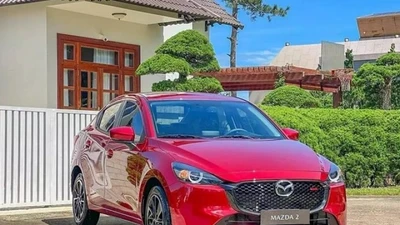 Giá xe Mazda2 niêm yết và lăn bánh tháng 7/2025