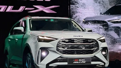 Isuzu Mu-X mới ra mắt tại việt Nam, động cơ cũ và giá bán mới