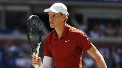 Nóng nhất thể thao sáng 1/9: Sinner nhận cảnh báo sau set thua đầu tiên ở US Open