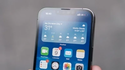 iPhone sang chảnh một thời nay giá hấp dẫn, trang bị không kém nhiều iPhone 15 Pro