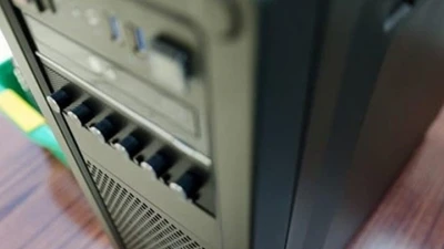 Đây là điều mọi người thường quên làm với PC vào mỗi dịp hè