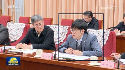  Cha đẻ DeepSeek Lương Văn Phong: "Quái kiệt" khiến đế chế AI tỷ đô rúng động