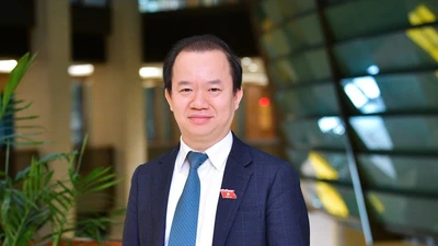 PGS.TS Bùi Hoài Sơn: Giữ nét đẹp trẩy hội đầu xuân