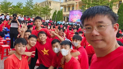 Thầy Hiệu trưởng trải lòng về “thư ngỏ” giữa “tâm bão” dạy thêm học thêm