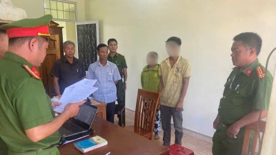 Dụ bé gái 13 tuổi vào rừng keo rồi giở trò đồi bại