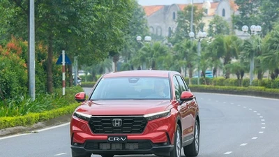 Giá xe Honda CR-V mới nhất kèm ưu đãi tháng 8/2025