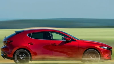 Giá xe Mazda3 cập nhật mới nhất tháng 5/2025