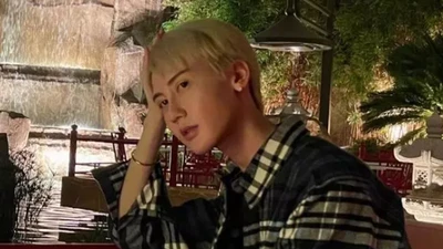 Ngỡ ngàng ngoại hình "hot boy mặt rắn" sau 7 năm dao kéo