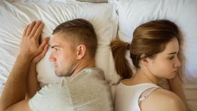 Phụ nữ cảnh giác với 3 thời điểm đàn ông dễ ngoại tình