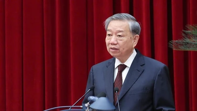 Tổng Bí thư Tô Lâm gợi mở hai vấn đề quan trọng tại Hội nghị Trung ương
