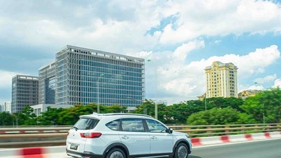 Giá xe Honda BR-V tháng 6/2025, tặng 50% phí trước bạ và 1 năm bảo hiểm