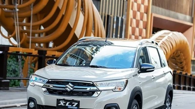 Giá xe Suzuki XL7 mới nhất kèm ưu đãi tháng 8/2025
