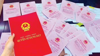 Đánh thuế TN từ mua bán nhà đất theo thời gian sở hữu: Có khả thi? 