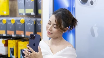 Chiếc iPhone Pro Max vẫn là một “con quái vật” đáng mua