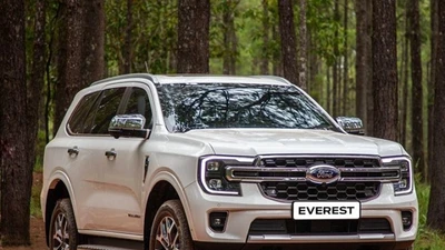 Giá xe Ford Everest tháng lăn bánh kèm ưu đãi tháng 8/2025