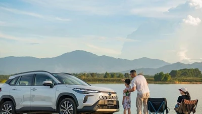 Giá xe Toyota Corolla Cross mới nhất tháng 8/2025