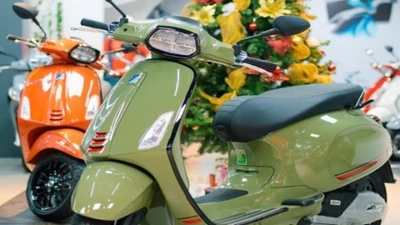 Giá Vespa Sprint S 150 tháng 6/2025, ưu đãi khủng đến 8 triệu đồng
