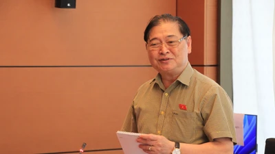 ĐBQH Phan Xuân Dũng: Tuyển được công chức tốt là rất khó nhưng rất quan trọng