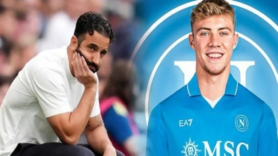 Napoli gửi đề nghị hậu hĩnh cho Hojlund, MU gật đầu bán ngôi sao Đan Mạch