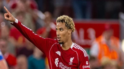 Tin mới nhất bóng đá sáng 28/8: Fan Liverpool sôi sục vì Ekitike không được lên tuyển Pháp
