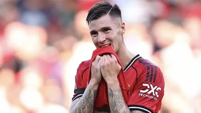 Sesko hé lộ lí do "tịt ngòi" ở MU, cảnh báo Ngoại hạng Anh sau FIFA Days