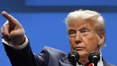 Ông Trump tuyên bố bất ngờ về viện trợ vũ khí cho Ukraine