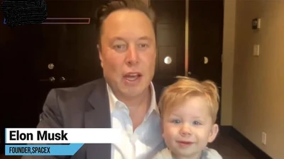 Video: Rich kid 16 tháng tuổi gây bão mạng với biểu cảm cực đáng yêu