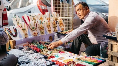 Bí ẩn thành phố ra đường là “đụng phải” vàng bạc đá quý 