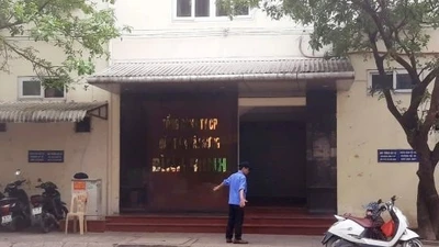 Công ty CP Đầu tư và Xây dựng Bình Minh xả thải trái phép ra sông