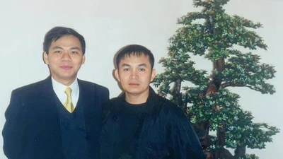 Ảnh thời trẻ “gây sốt” của các tỷ phú Việt