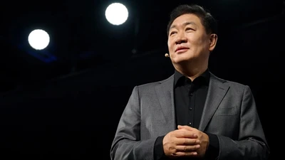 Chân dung CEO Samsung vừa đột ngột qua đời ở tuổi 63