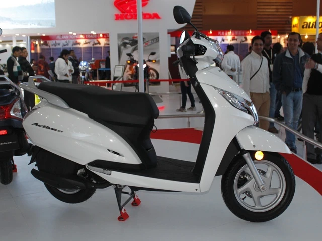 Xe ga Honda giá rẻ 20 triệu đồng... lên cơn sốt