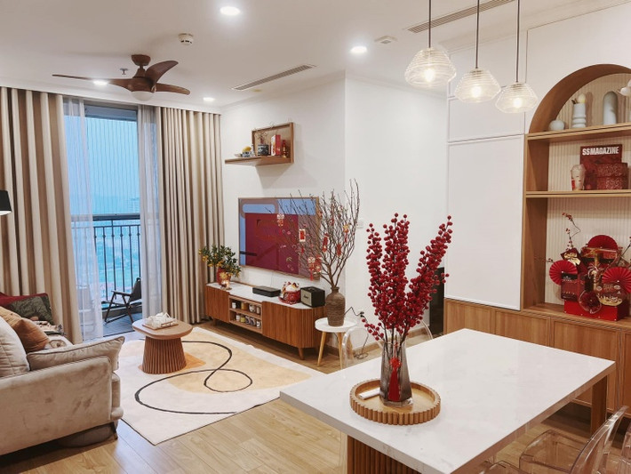 Đầu năm nay, MC Phương Thảo tiết lộ đã tậu căn nhà đầu tiên và nhận được nhiều lời chúc mừng từ người hâm mộ.