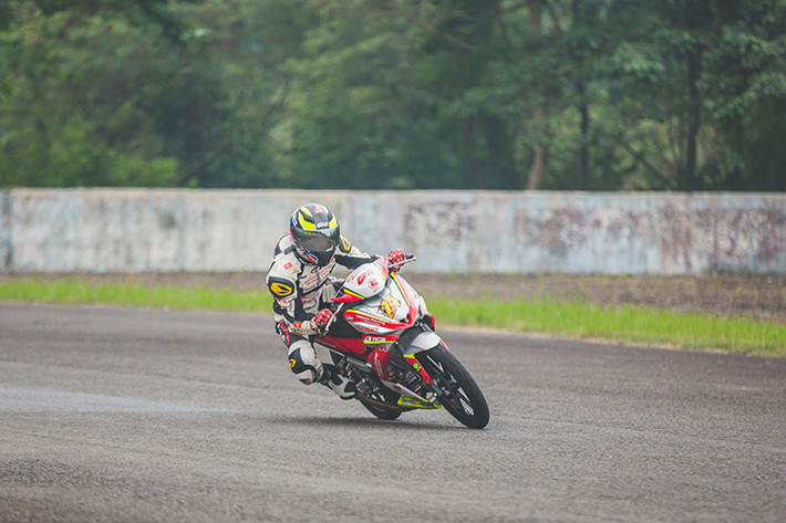 Chiếc xe này có thể đạt tốc độ tối đa lên tới hơn 170 km/h. Honda Việt Nam cũng lưu ý rằng đây là xe sử dụng trên đường đua, không phải xe thương mại và không phù hợp cho mục đích dân dụng. Ngoài Yuzy Honda Racing Vietnam, rất nhiều đội đua khác tham dự ARRC 2017 cũng sử dụng Honda Winner 150 để tham dự nội dung UB150.