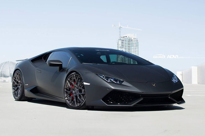 Hãng độ danh tiếng ADV.1 Wheels đã làm mới Lamborghini Huracan với phiên bản All Matte Black mà cung không hề làm mất đi cái chất của mẫu siêu xe này.