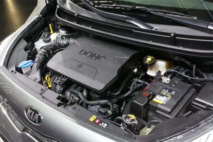 Xe được trang bị khối động cơ tăng áp mới 1.0l, công suất tối đa 99 mã lực, cao hơn động cơ 1.25 lít thông thường tới 16 mã lực. Nhờ vào công suất tăng đáng kể này, Kia Morning GT-Line tăng tốc từ 0 – 100 km/h chỉ trong 9,8 giây trước khi đạt vận tốc tối đa lên tới 180 km/h.