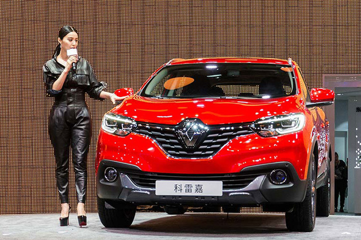 Renault Kadjar là mẫu crossover cỡ nhỏ hoàn toàn mới, được ra đời để thay thế đàn anh Koleos. Đây cũng là mẫu xe lắp ráp tại Trung Quốc đầu tiên của của hãng xe Pháp, Renault.