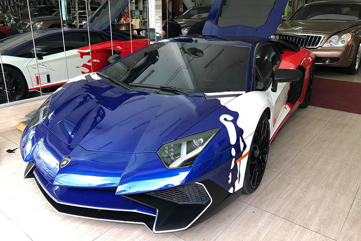 Thông tin về việc đại gia siêu xe Minh Nhựa bán lại siêu xe Lamborghini Aventador LP750-4 SV để rộng chỗ cho việc tậu cặp đôi SUV đỉnh cao là Lamborghini Urus và Mercedes-AMG G63 Edition 1 2019 đã được chính doanh nhân này tiết lộ vào giữa tháng 10/2018 vừa qua.