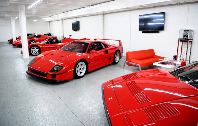 Theo một nguồn tin thân cận với Ferrari, hãng siêu xe nước Ý không thích những gì ông Lee thể hiện trên mạng xã hội. "Ferrari ghét sự ồn ào trong khi ông Lee lại thích". Sau khi biết tin đồn này, một số người đã khuyên ông Lee nên tiết chế những lời nói của mình trên mạng xã hội.