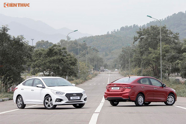 Cùng với i10, Hyundai Accent mới cũng là "gương mặt" thứ 2 của nhà phân phối và lắp ráp Hyundai Thành Công có mặt trong danh sách xe bán chạy nhất, với doanh số đạt 1.305 xe trong tháng 9/2018.
