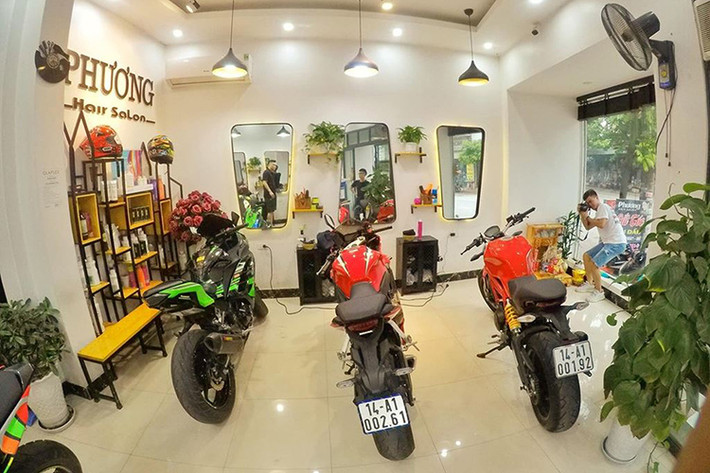 Trong các mẫu xe trên, Honda CBR650R là mẫu xe mới nhất vừa được Honda bán chính hãng tại Việt Nam với giá bán ở mức 254 triệu đồng.