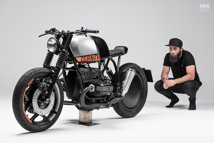 Một vị khách đã yêu cầu họ làm lại chiếc xe môtô BMW R80 cổ theo phong cách 2 năm trước đây nhưng Paul và Philipp từ chối. “Chúng tôi không muốn làm lại theo ý tưởng cũ. Phác thảo mới và thay đổi vài chi tiết đặc biệt trên xe là điều nên làm”, Paul, đồng sở hữu lò độ cho hay.