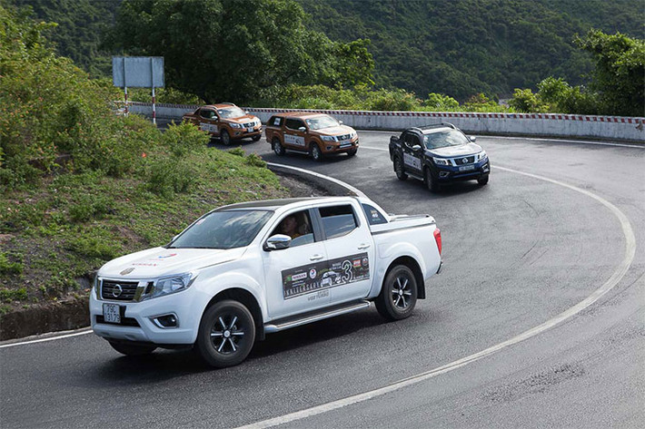 Một trong những điểm nhấn không thể bỏ qua đó là hoạt động thiện nguyện của Câu lạc bộ tại Đà Nẵng. Năm nay, NAC chọn điểm từ thiện là trường Dân Tộc Bán Trú Tiểu Học TR˜HY, xã TR˜HY, huyện Tây Giang, Quảng Nam - một trong những nơi xa nhất, heo hút nhất của thuộc huyện miền núi Tây Giang tỉnh Quảng Nam, giáp biên giới Việt Lào.