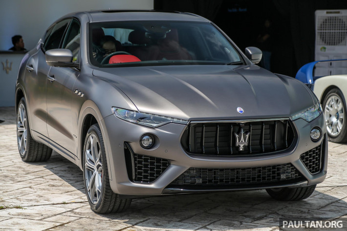 Dưới nắp ca-pô, Levante Vulcano sử dụng động cơ V6 3.0L tăng áp kép do hãng xe đồng hương Ferrari chế tạo, sản sinh công suất 430 mã lực và mô-men xoắn 580 Nm. Sức mạnh được truyền tới 4 bánh thông qua hộp số tự động 8 cấp ZF.