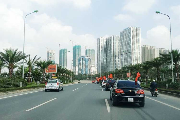 Chúng ta cũng chúc mừng cho đội tuyển U23 Việt Nam tại giải bóng đá U23 Châu Á năm nay, hi vọng đội tuyển thân yêu của chúng ta sẽ được lọt vào vòng chung kết để làm nên lịch sử.