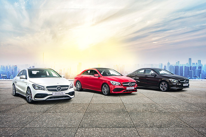 Mercedes-Benz CLA 2016 bản nâng cấp mới nằm trong phân khúc xe sang cỡ nhỏ hướng đến khách hàng trẻ tuổi với thiết kế lai giữa dòng sedan và coupe. Phiên bản nâng cấp của CLA được điều chỉnh nhẹ về thiết kế ngoại thất, đồng thời bổ sung một vài tính năng tiện ích, công nghệ, đem lại giá trị sử dụng cao hơn.
