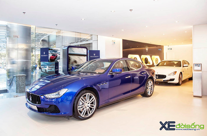 Năm 2014, nhân dịp kỷ niệm 100 năm hình thành, phát triển và thành công của Maserati, hãng xe thể thao sang trọng Ý đã chính thức công bố mối hợp tác với hãng thời trang Ý danh tiếng Ermenegildo Zegna.